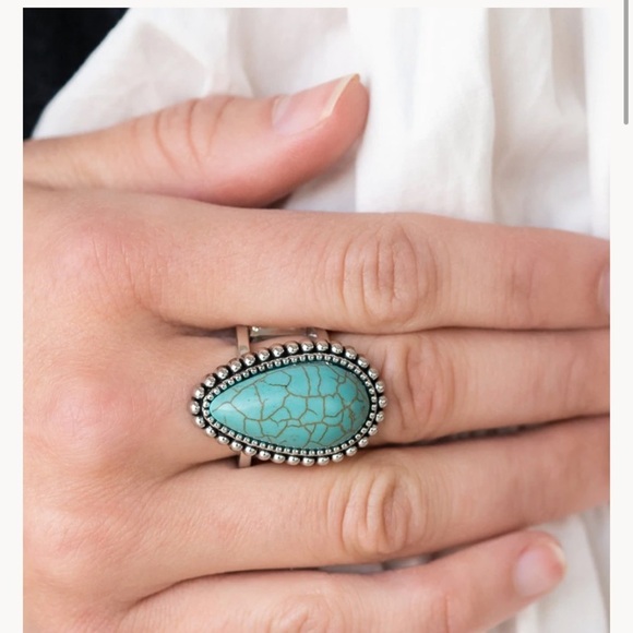 paparazzi Jewelry - Urban Elements Blue Ring NWT